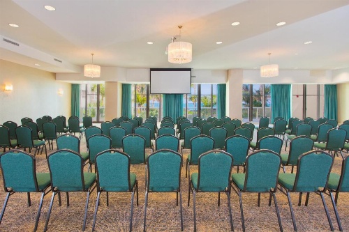 Holiday Inn Miami Beach-Oceanfront image 42